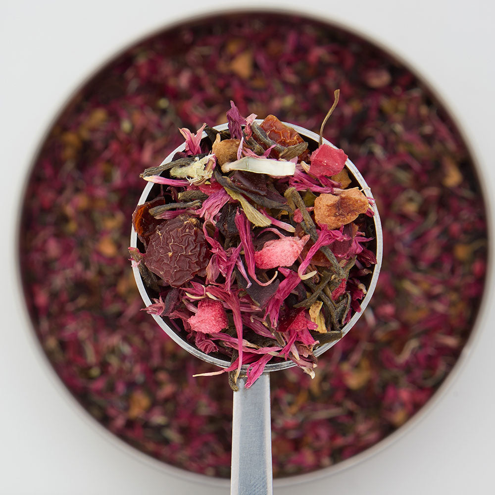 Cherry Bakewell nut free loose leaf tea