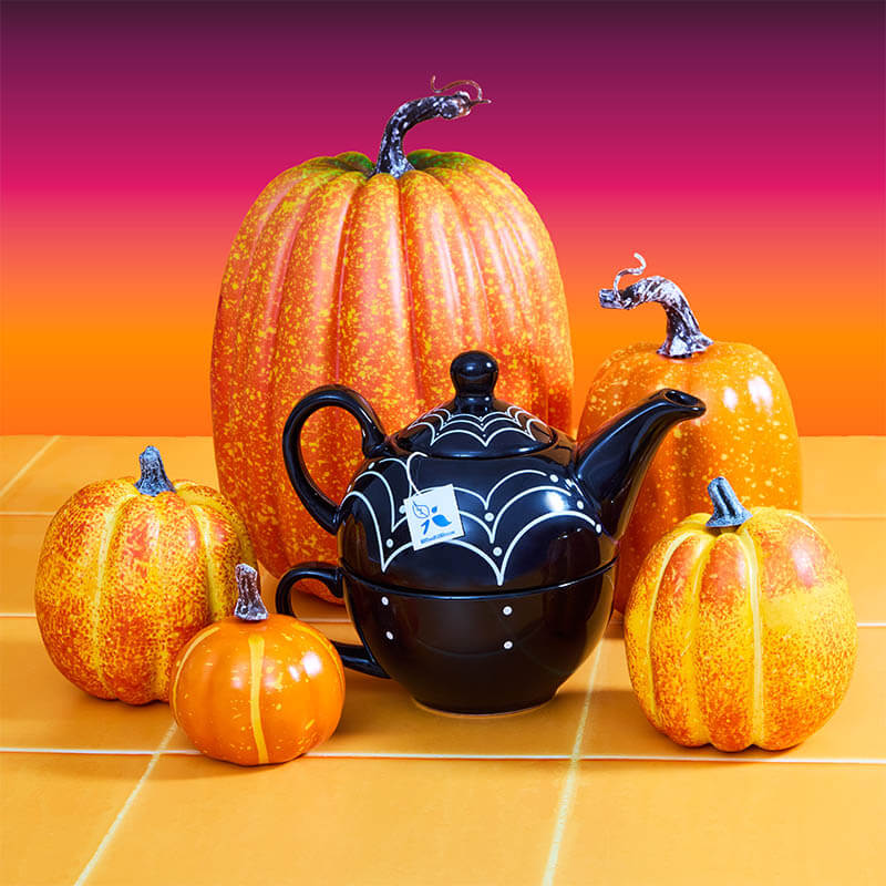 spooky teapot